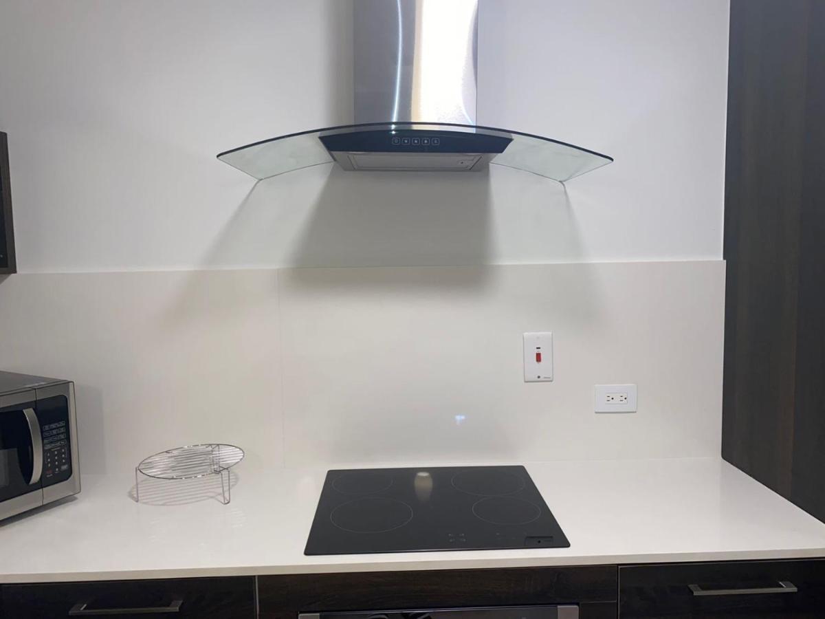 Parkhurst 1 Apartment Kingston Luaran gambar