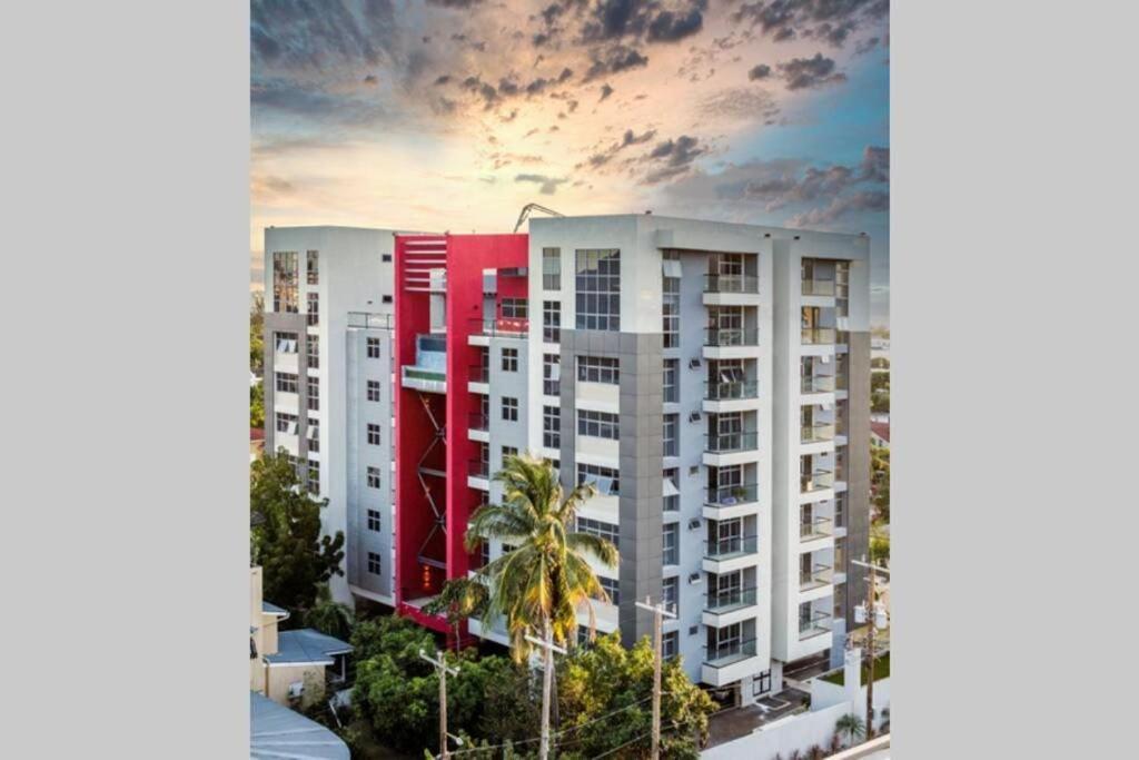 Parkhurst 1 Apartment Kingston Luaran gambar